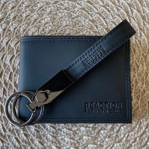 Kenneth Cole Wallet & Keychain (never used)